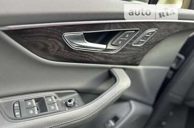 Внедорожник / Кроссовер Audi Q7 2020 в 