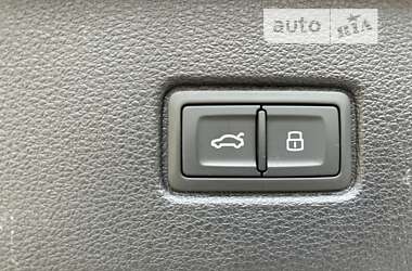 Внедорожник / Кроссовер Audi Q7 2020 в 
