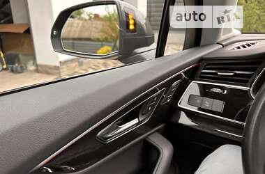 Внедорожник / Кроссовер Audi Q7 2019 в 