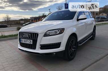 Внедорожник / Кроссовер Audi Q7 2010 в 
