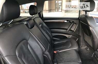 Внедорожник / Кроссовер Audi Q7 2010 в 