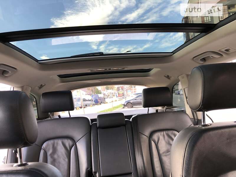 Внедорожник / Кроссовер Audi Q7 2010 в Тернополе