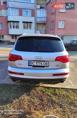 Внедорожник / Кроссовер Audi Q7 2014 в 
