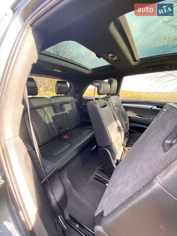 Внедорожник / Кроссовер Audi Q7 2014 в Луцке