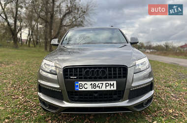 Внедорожник / Кроссовер Audi Q7 2014 в 