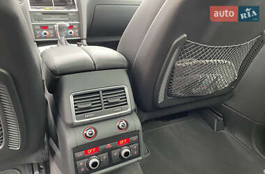 Внедорожник / Кроссовер Audi Q7 2014 в 