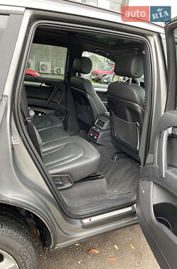 Внедорожник / Кроссовер Audi Q7 2014 в 