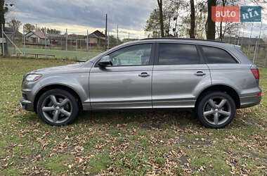 Внедорожник / Кроссовер Audi Q7 2014 в 