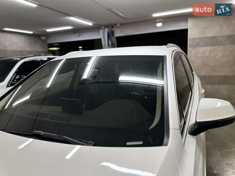 Внедорожник / Кроссовер Audi Q7 2015 в Одессе