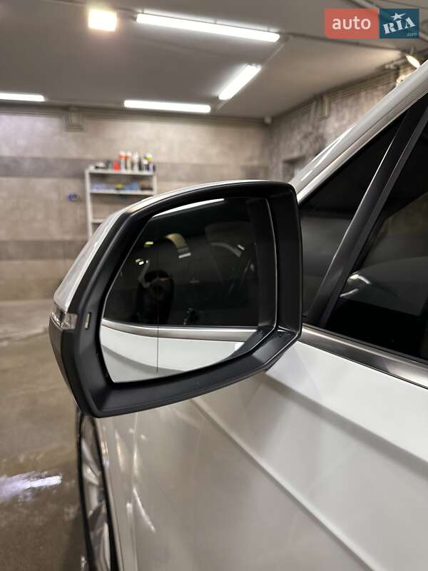 Внедорожник / Кроссовер Audi Q7 2015 в Одессе