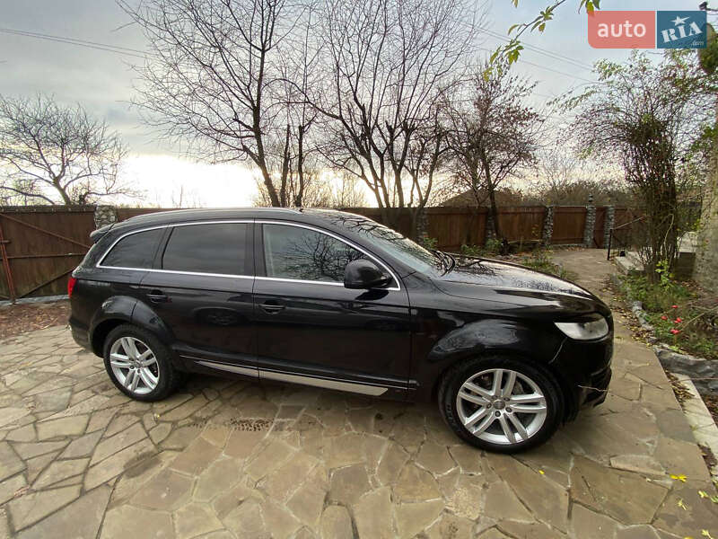Внедорожник / Кроссовер Audi Q7 2006 в Чернигове