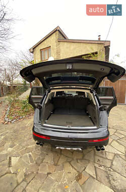 Внедорожник / Кроссовер Audi Q7 2006 в 