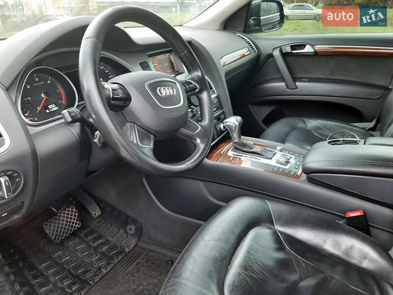 Позашляховик / Кросовер Audi Q7 2013 в Києві фото 10 Позашляховик / Кросовер Audi Q7 2013 в Києві