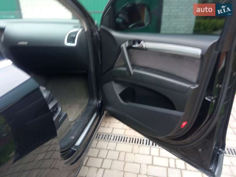 Внедорожник / Кроссовер Audi Q7 2009 в Львове