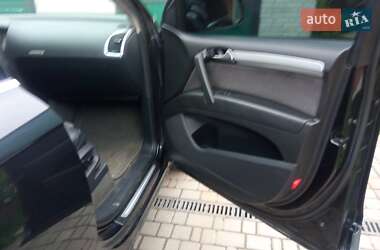 Внедорожник / Кроссовер Audi Q7 2009 в 