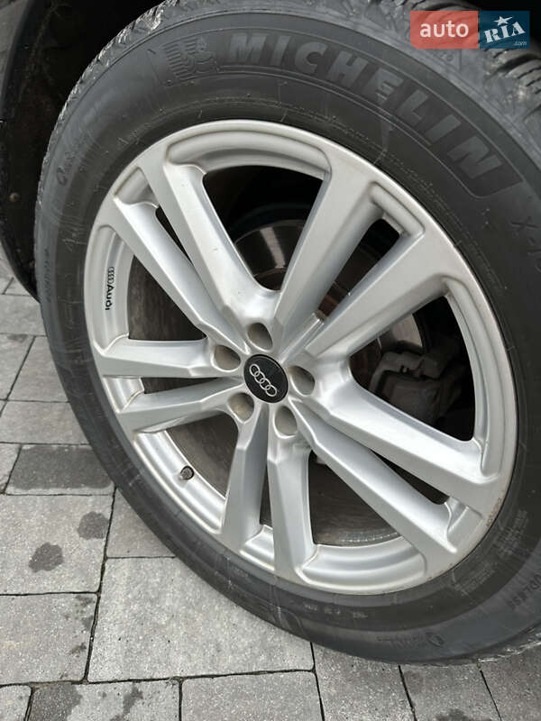 Внедорожник / Кроссовер Audi Q7 2016 в Хусте фото 22 Внедорожник / Кроссовер Audi Q7 2016 в Хусте