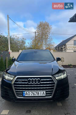 Audi Q7 2017