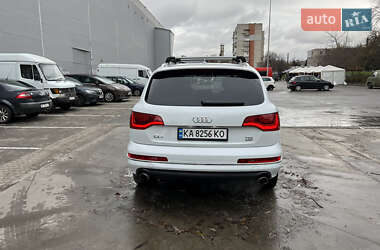 Внедорожник / Кроссовер Audi Q7 2014 в 