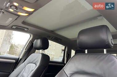 Внедорожник / Кроссовер Audi Q7 2014 в 