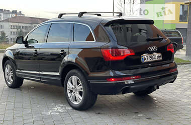 Позашляховик / Кросовер Audi Q7 2011 в Косові