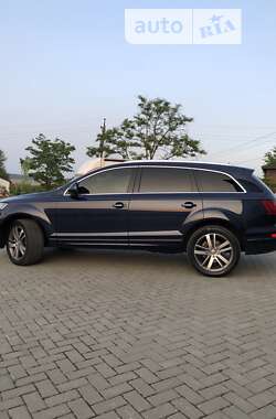 Позашляховик / Кросовер Audi Q7 2014 в Золочеві