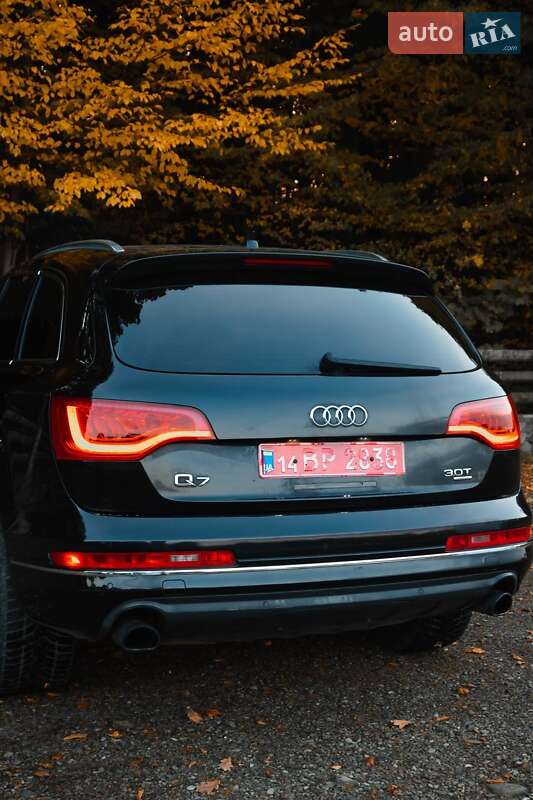 Позашляховик / Кросовер Audi Q7 2013 в Івано-Франківську
