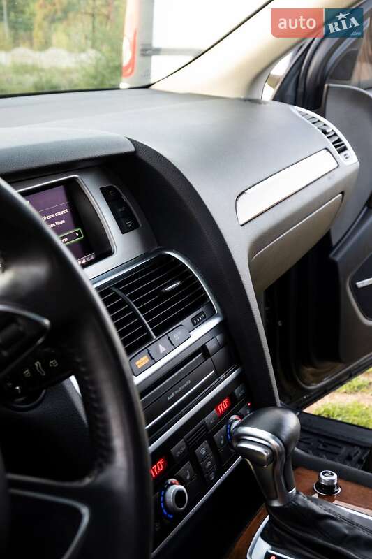 Позашляховик / Кросовер Audi Q7 2013 в Івано-Франківську
