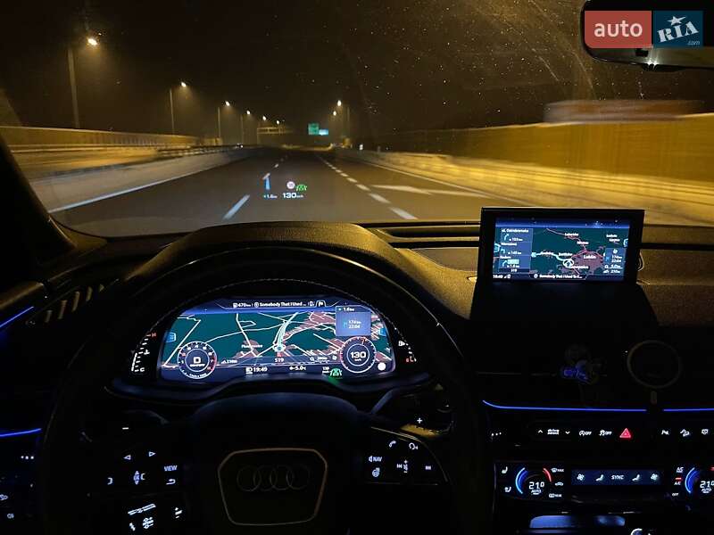 Внедорожник / Кроссовер Audi Q7 2017 в Хмельницком