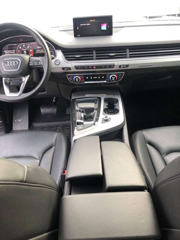 Позашляховик / Кросовер Audi Q7 2019 в Києві