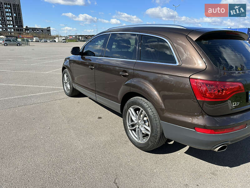 Внедорожник / Кроссовер Audi Q7 2013 в Львове
