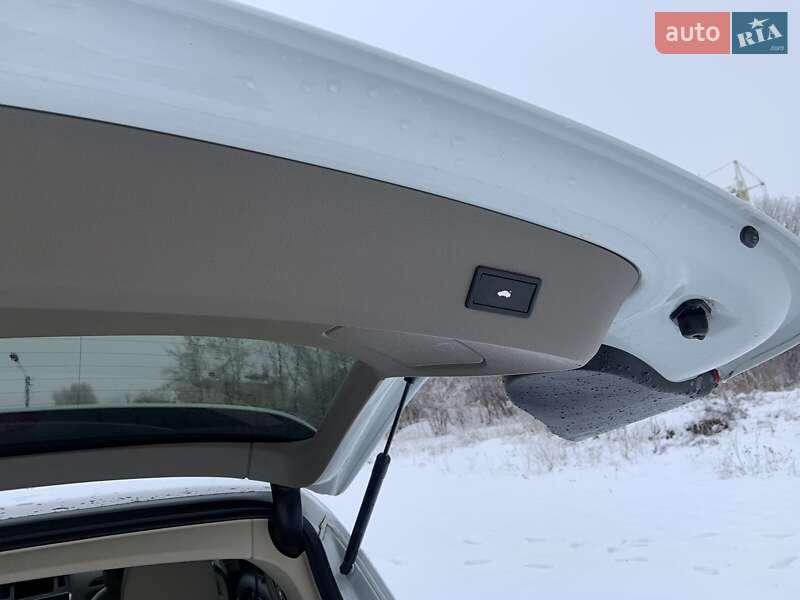 Позашляховик / Кросовер Audi Q7 2012 в Тернополі