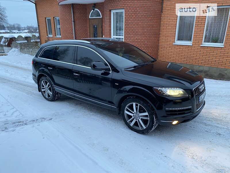 Позашляховик / Кросовер Audi Q7 2010 в Кореці