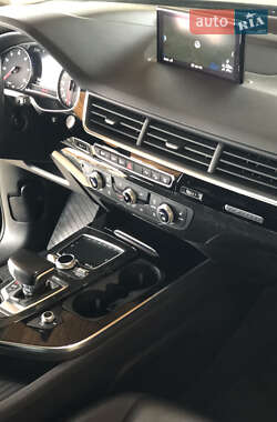 Позашляховик / Кросовер Audi Q7 2015 в Теребовлі