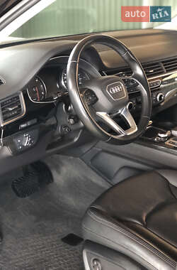 Позашляховик / Кросовер Audi Q7 2015 в Теребовлі
