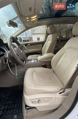 Внедорожник / Кроссовер Audi Q7 2013 в Звягеле