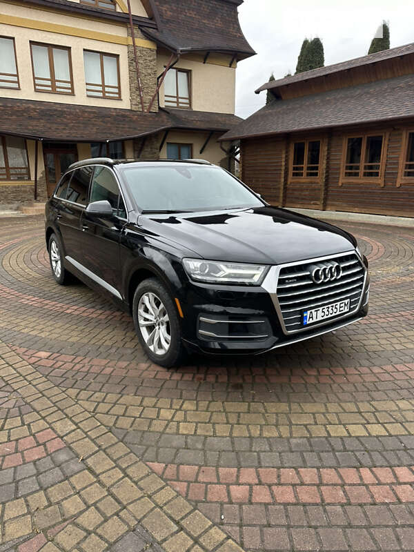 Внедорожник / Кроссовер Audi Q7 2015 в Косове