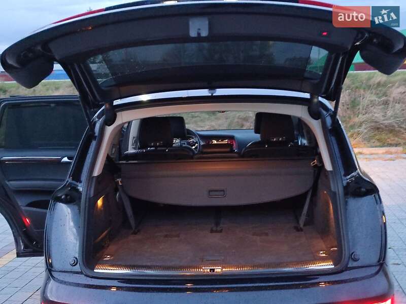 Внедорожник / Кроссовер Audi Q7 2013 в Стрые