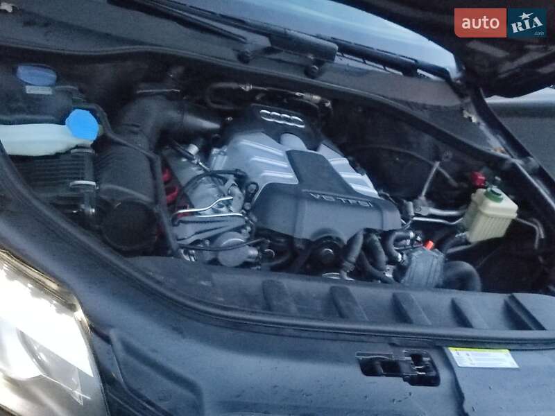 Внедорожник / Кроссовер Audi Q7 2013 в Стрые