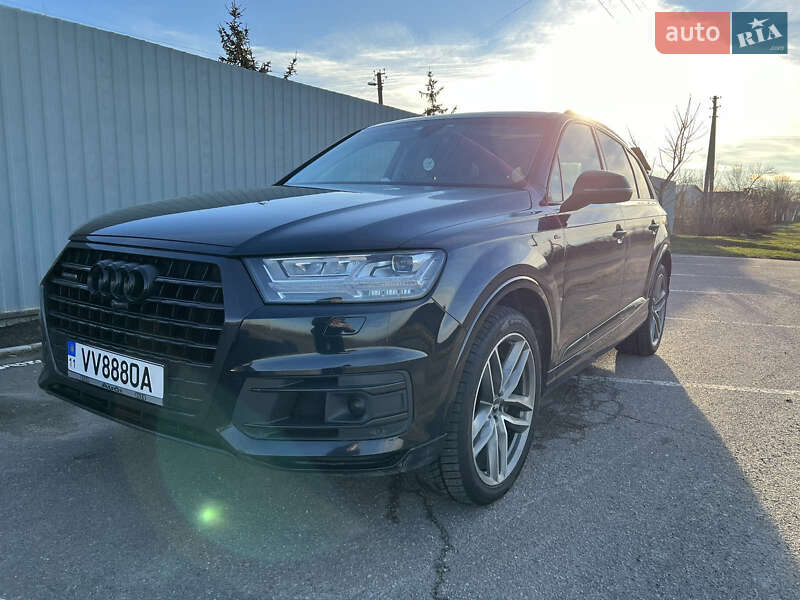 Внедорожник / Кроссовер Audi Q7 2016 в Белой Церкви