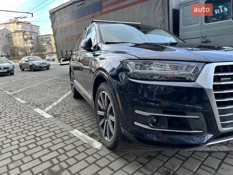 Audi Q7 2016