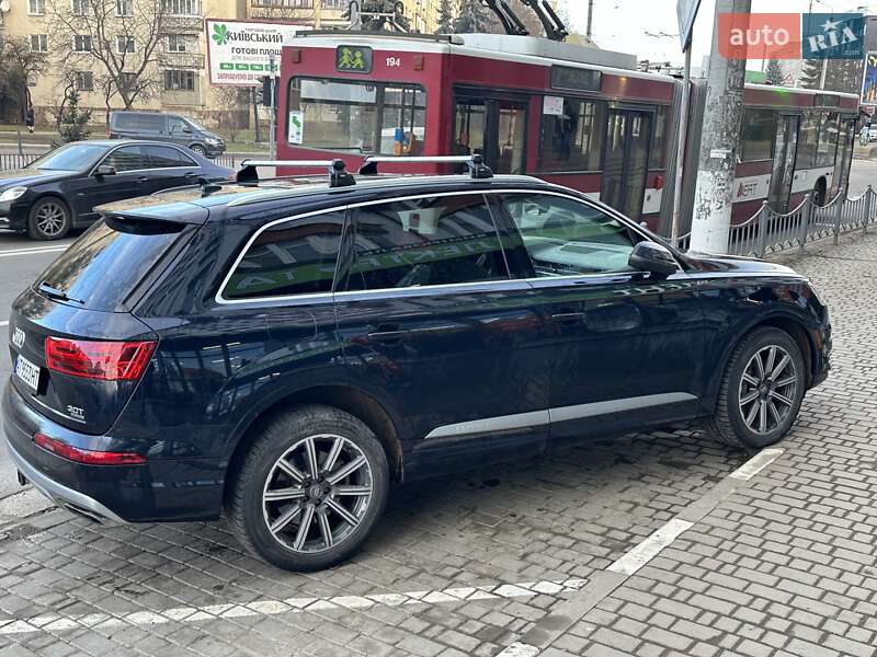 Позашляховик / Кросовер Audi Q7 2016 в Івано-Франківську