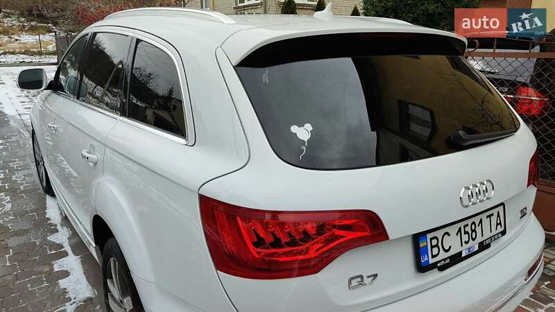 Позашляховик / Кросовер Audi Q7 2013 в Львові