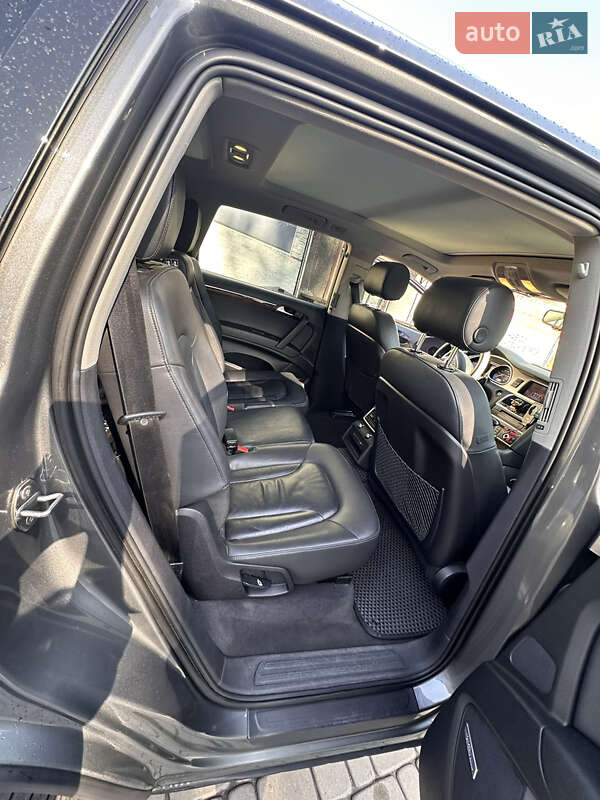 Внедорожник / Кроссовер Audi Q7 2015 в Киеве фото 20 Внедорожник / Кроссовер Audi Q7 2015 в Киеве