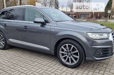 Позашляховик / Кросовер Audi Q7 2017 в Тернополі