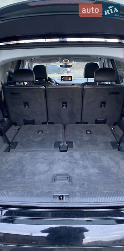 Внедорожник / Кроссовер Audi Q7 2015 в Киеве