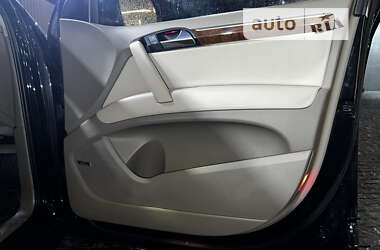 Позашляховик / Кросовер Audi Q7 2012 в Черкасах
