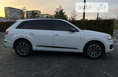 Внедорожник / Кроссовер Audi Q7 2019 в Днепре