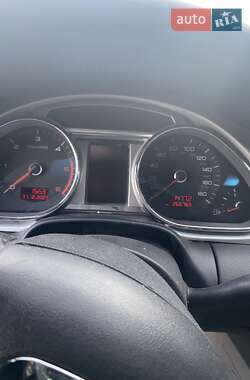Внедорожник / Кроссовер Audi Q7 2010 в 