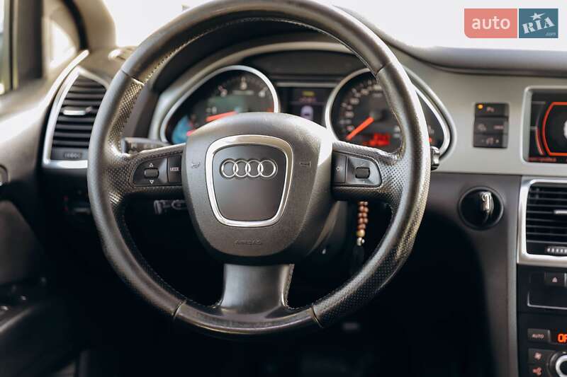 Внедорожник / Кроссовер Audi Q7 2008 в Львове