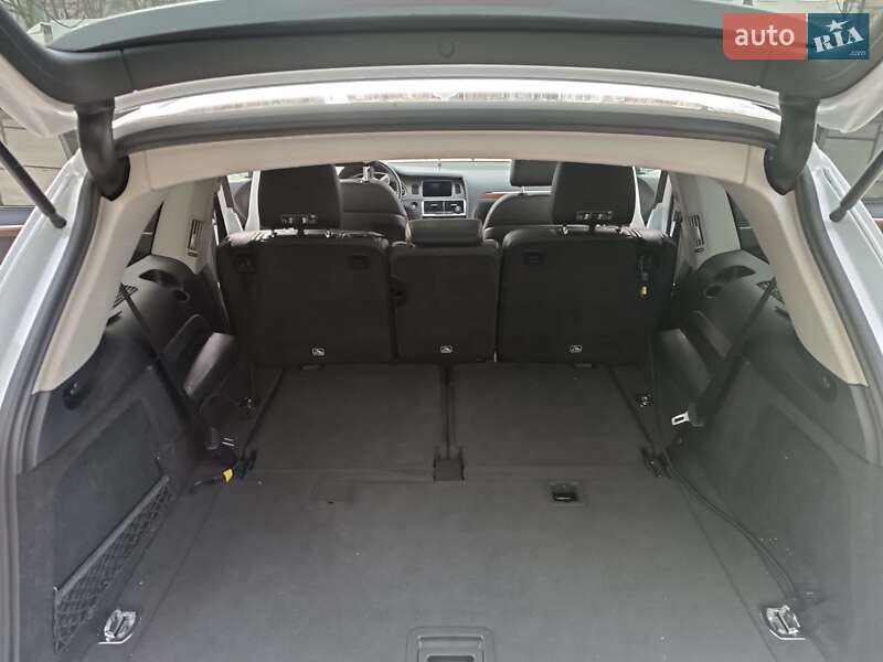 Внедорожник / Кроссовер Audi Q7 2015 в Тернополе